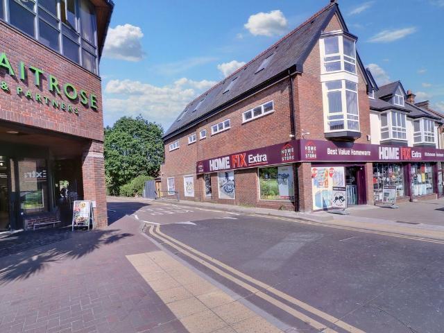 Flat 6, High Road, Harrow Weald HA3, 1 bed flat to rent, £1,450 pcm | PrimeLocation