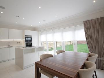 High Road, London N12, 4 bed town house to rent, £5,500 pcm | PrimeLocation