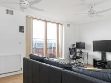 High Road, London N15, 1 bed flat to rent, £1,695 pcm | PrimeLocation