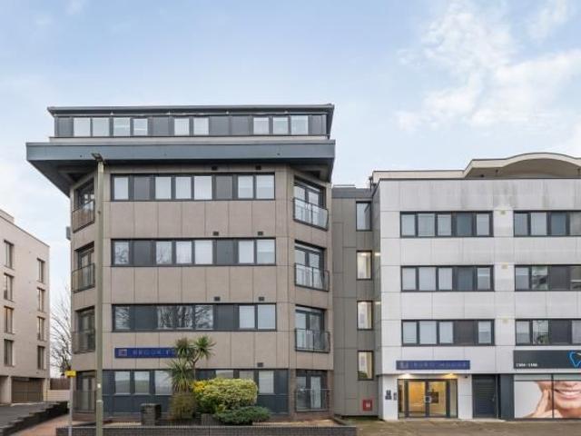 High Road, London N20, 1 bed flat to rent, £1,675 pcm | PrimeLocation
