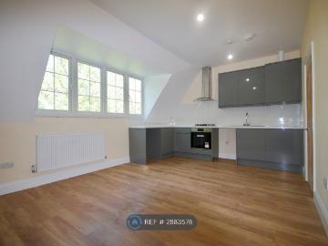 High Road, London N20, 2 bed flat to rent, £1,950 pcm | PrimeLocation