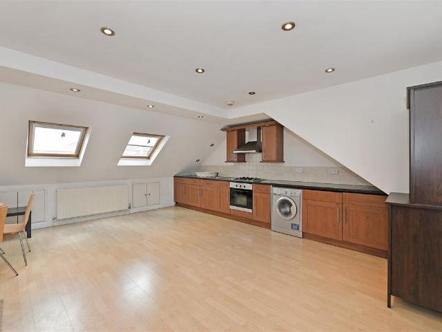 High Road Leyton, London E15, 1 bed property to rent, £1,500 pcm | PrimeLocation