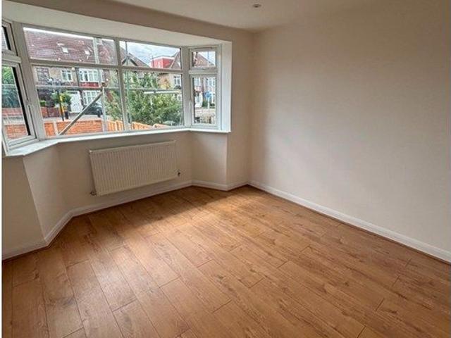 High Road, Romford RM6, 4 bed terraced house to rent, £2,700 pcm | PrimeLocation