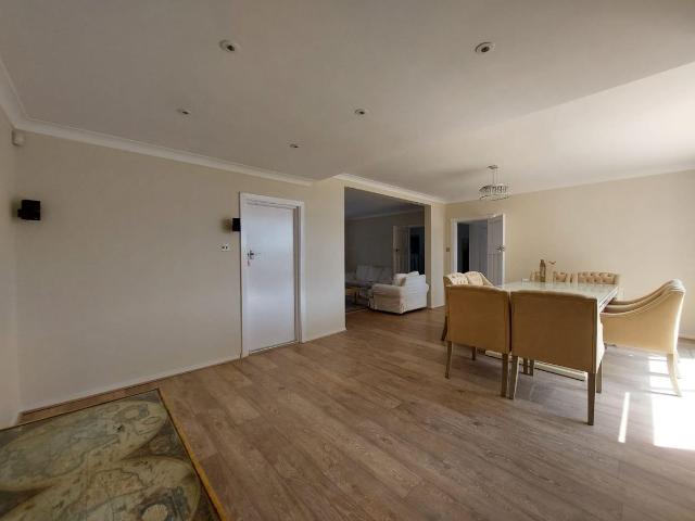 High Road, Whetstone, London N20, 5 bed detached house to rent, £4,500 pcm | PrimeLocation