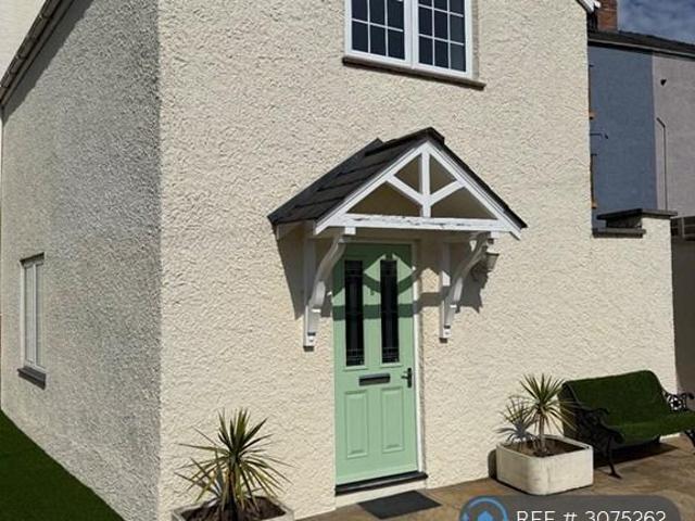 High St, Cinderford, GL14 1 bed semi detached house to rent £750 pcm £173 pw