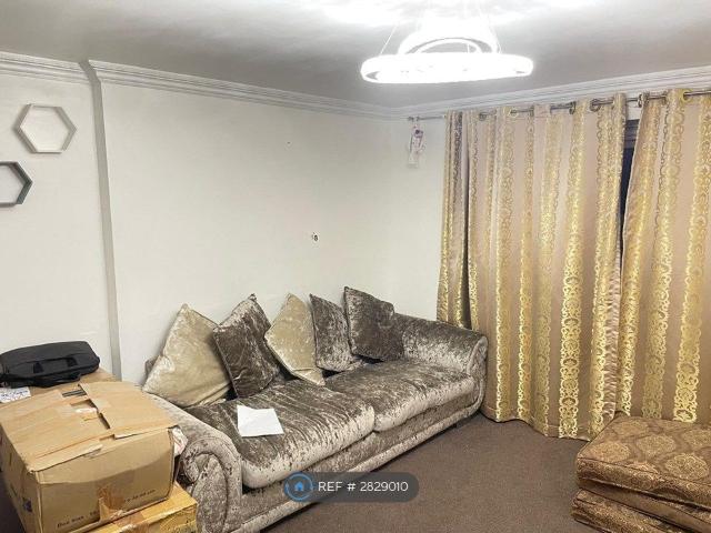 High St, Feltham TW13, 2 bed flat to rent, £1,699 pcm | PrimeLocation