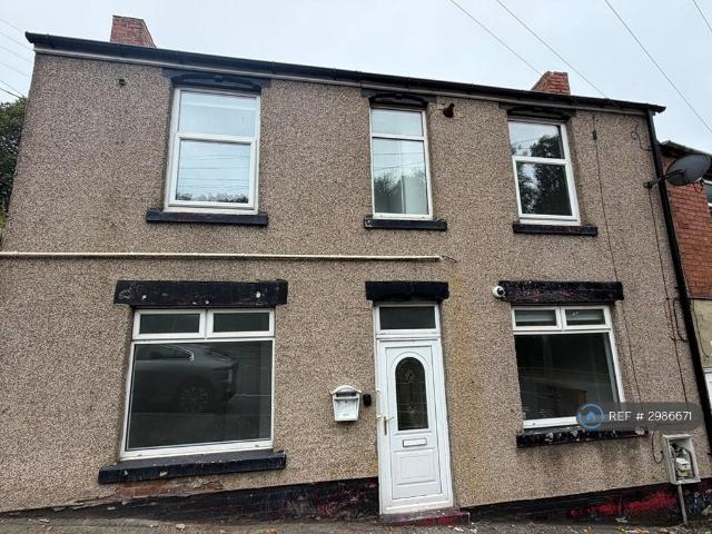 High St, Ferryhill, DL17 3 bed terraced house to rent £550 pcm £127 pw