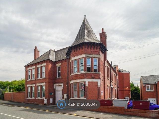 High St, Warrington WA3, 2 bed flat to rent, £750 pcm | PrimeLocation