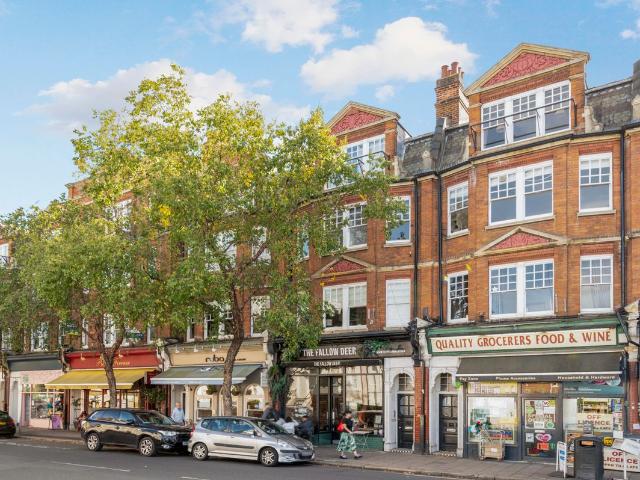 High Street, Teddington TW11, 3 bed flat to rent, £2,750 pcm | PrimeLocation
