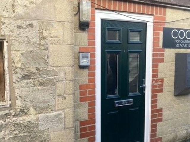 High Street, Tisbury SP3, 1 bed flat to rent, £795 pcm | PrimeLocation
