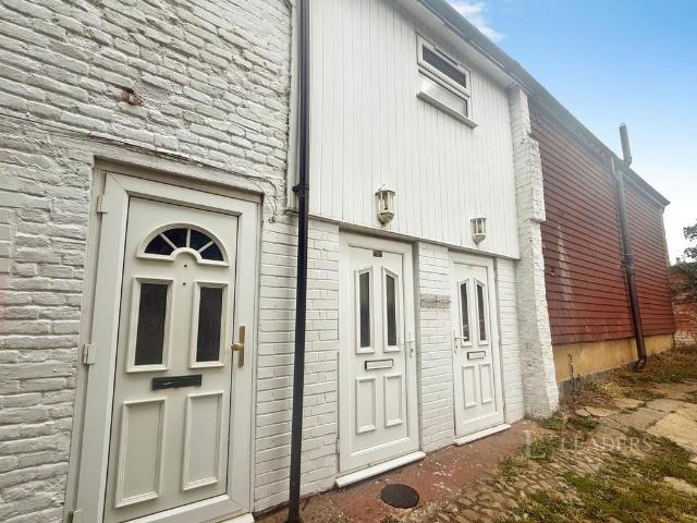 High Street, Tonbridge, Kent, TN9 1 bed flat to rent £1,000 pcm £231 pw