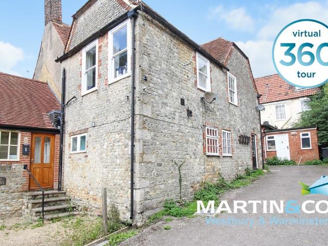 High Street, Warminster, Wiltshire BA12, 1 bed flat to rent, £800 pcm | PrimeLocation