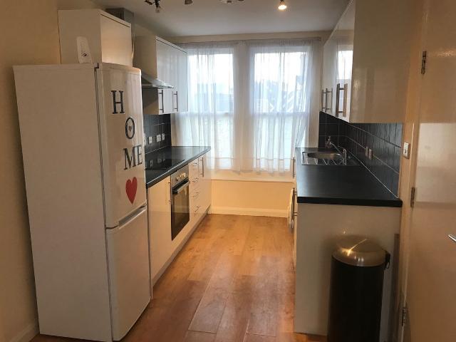 High Street, Watford WD17, 2 bed flat to rent, £1,650 pcm | PrimeLocation