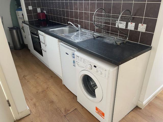 High Street, Watford WD17, Studio to rent, £1,050 pcm | PrimeLocation