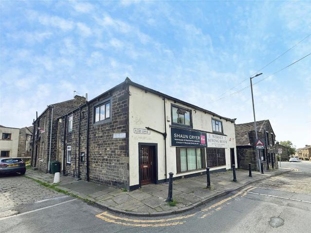 High Street, Wibsey, Bradford BD6, 2 bed flat to rent, £650 pcm | PrimeLocation