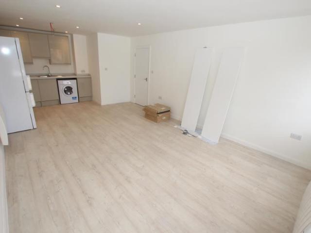 High Street, Woking, Surrey, GU21