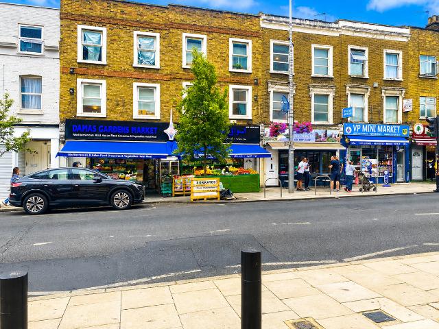 High Street, Acton W3, 3 bed flat to rent, £2,800 pcm | PrimeLocation