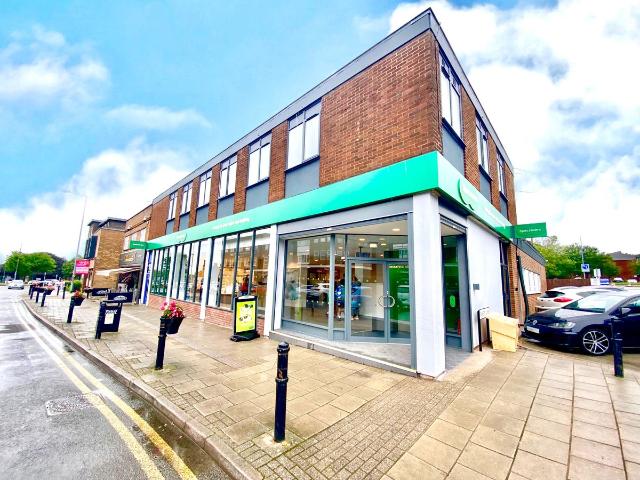 High Street, Aldridge WS9, 2 bed flat to rent, £795 pcm | PrimeLocation