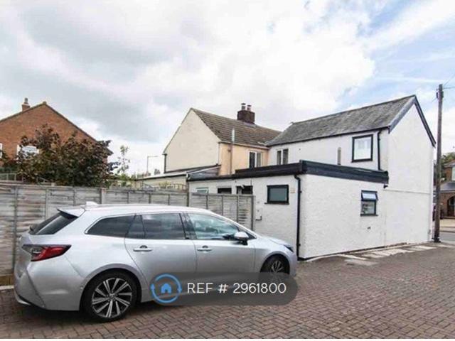 High Street, Arlesey SG15, 1 bed semi detached house to rent, £1,075 pcm | PrimeLocation