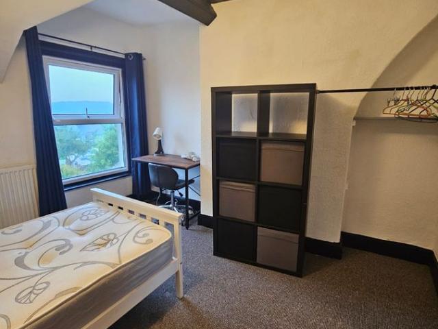 High Street, Bangor LL57, 4 bed shared accommodation to rent, £477 pcm | PrimeLocation