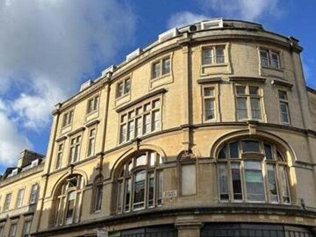 High Street, Bath, 2 Bedroom Flat