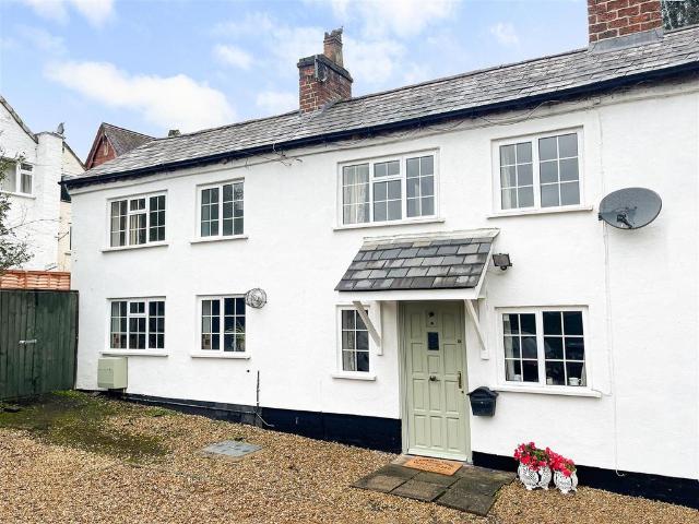 High Street, Bewdley 2 bed cottage to rent £1,200 pcm £277 pw