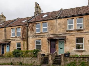 High Street, Box 3 bed terraced house to rent £1,875 pcm £433 pw