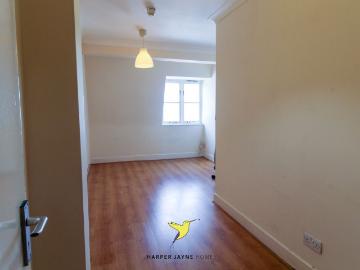 High Street, Bromley BR1, 3 bed flat to rent, £2,000 pcm | PrimeLocation