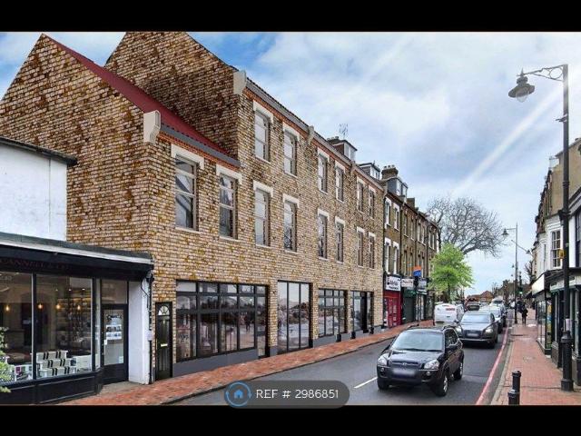 High Street, Carshalton SM5, 1 bed flat to rent, £1,350 pcm | PrimeLocation