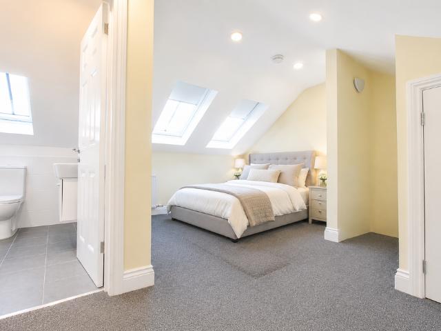High Street, Kent 1 bed apartment to rent £1,450 pcm £335 pw
