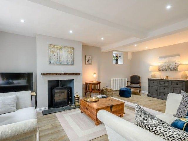 High Street, Coltishall, Norwich, Norfolk NR12, 3 bed detached house to rent, £1,900 pcm | PrimeLocation