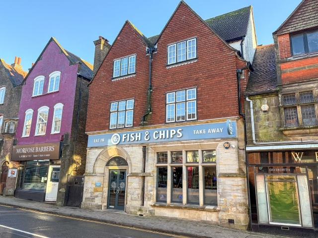 High Street, Crowborough TN6, 1 bed flat to rent, £950 pcm | PrimeLocation