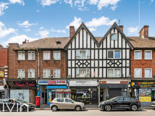 High Street, Croydon CR0, Studio to rent, £1,100 pcm | PrimeLocation
