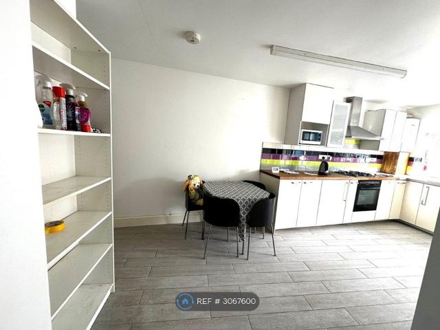 High Street, Cranfield MK43, 3 bed semi detached house to rent, £1,499 pcm | PrimeLocation