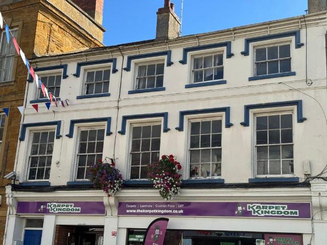 High Street, Daventry NN11, 3 bed flat to rent, £950 pcm | PrimeLocation