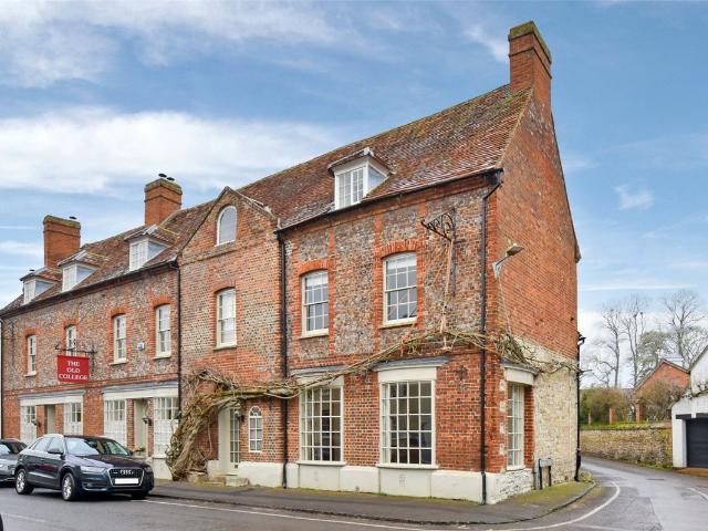High Street, Dorchester On Thames, Wallingford, Oxfordshire OX10, 2 bed end terrace house to rent, £2,150 pcm | PrimeLocation