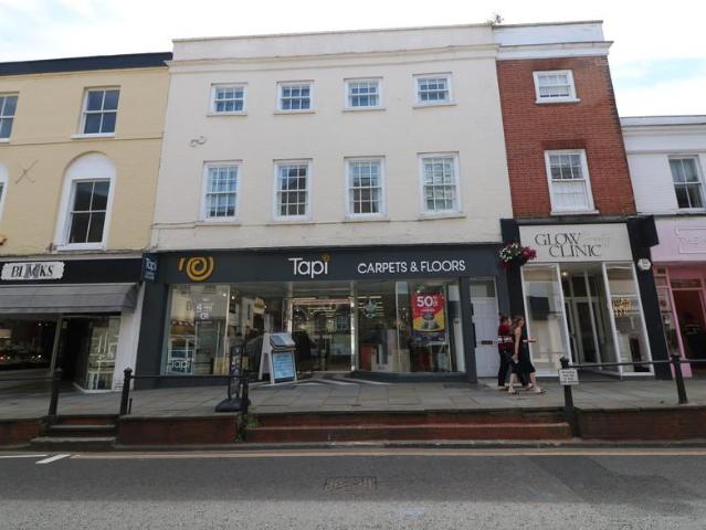 High Street, Dorking 1 bed apartment to rent £1,425 pcm £329 pw