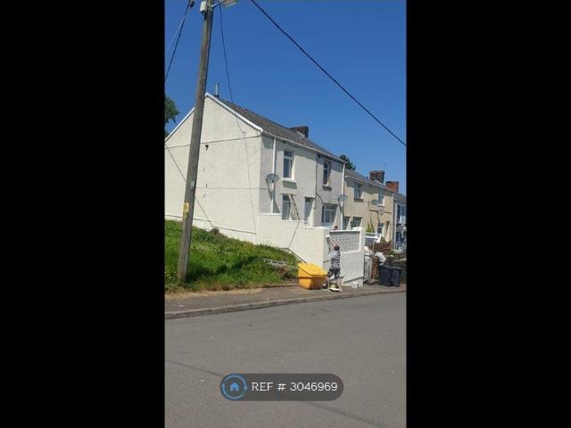 High Street, Ebbw Vale NP23, 2 bed terraced house to rent, £750 pcm | PrimeLocation