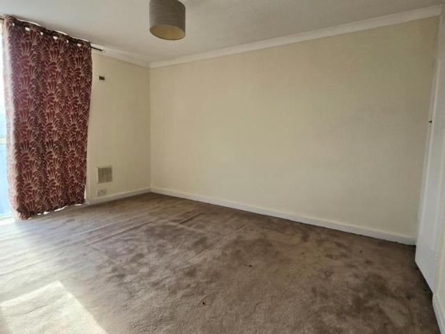 High Street, Essex, CM16 3 bed maisonette to rent £1,650 pcm £381 pw