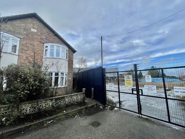 High Street, Epping CM16, 2 bed terraced house to rent, £1,750 pcm | PrimeLocation