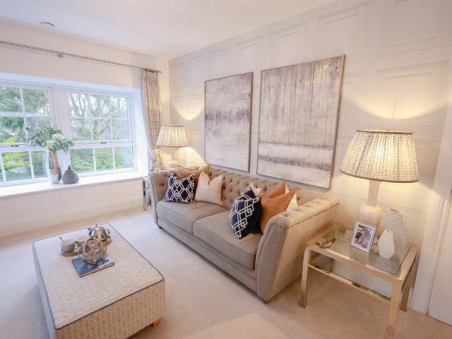 High Street, Great Missenden HP16, 2 bed flat to rent, £3,930 pcm | PrimeLocation