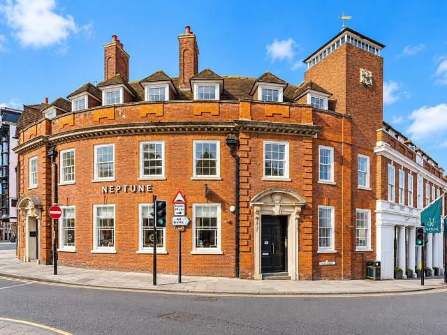 High Street, Guildford, Surrey, Guildford GU1, 1 bed flat to rent, £1,710 pcm | PrimeLocation