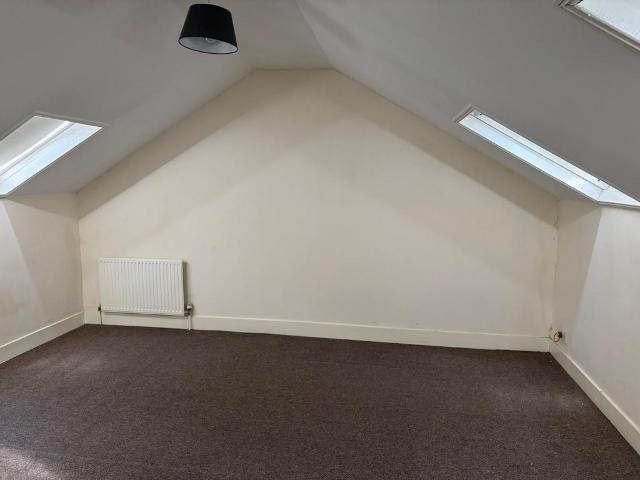 High Street, HA3 3 bed flat to rent £1,800 pcm £415 pw