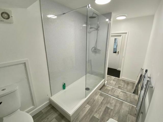 High Street, Hailsham BN27, Property to rent, £530 pcm | PrimeLocation