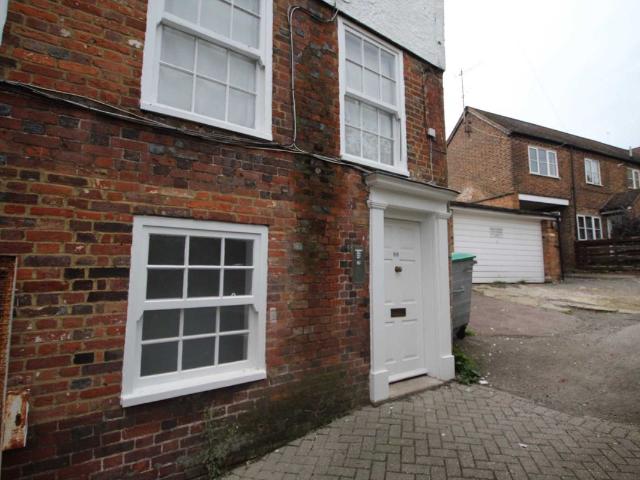 High Street, Hemel Hempstead, Hertfordshire HP1, 1 bed flat to rent, £1,100 pcm | PrimeLocation