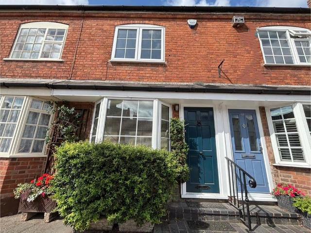 High Street, Henley In Arden 2 bed house to rent £1,400 pcm £323 pw