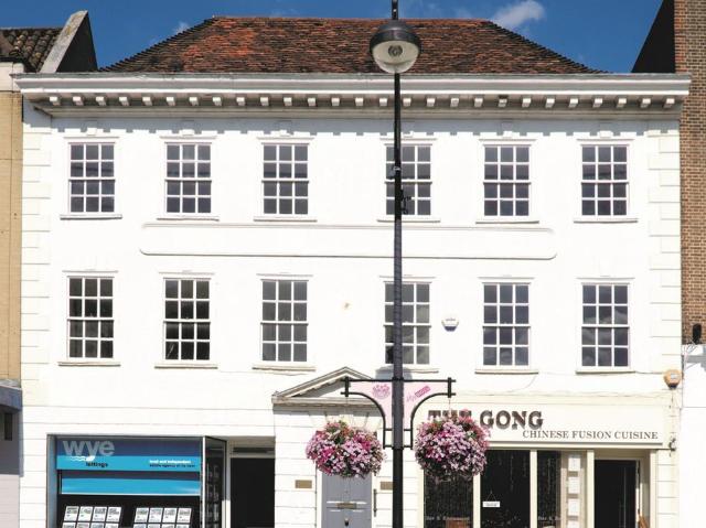High Street, High Wycombe HP11, 2 bed flat to rent, £1,395 pcm | PrimeLocation