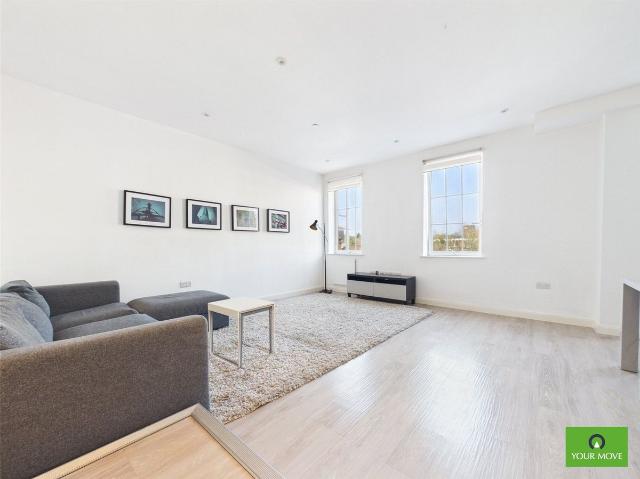 High Street, Hornchurch RM12, 1 bed flat to rent, £1,450 pcm | PrimeLocation