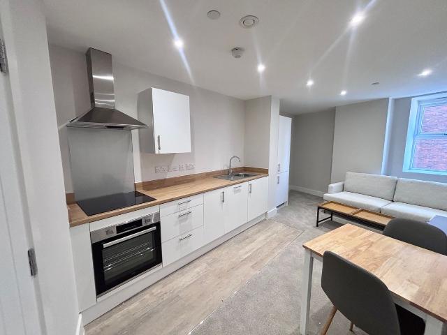 High Street, Hull HU1, 1 bed flat to rent, £800 pcm | PrimeLocation