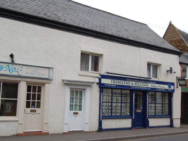 High Street, Long Buckby NN6, 2 bed flat to rent, £850 pcm | PrimeLocation